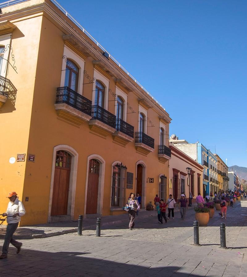 9D8N Cultural Wonders of Mexico (CMMNG)