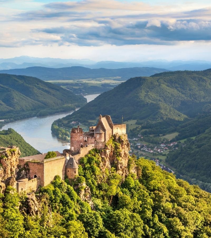 Avalon : 6D5N Danube Symphony (WBP/WPB)