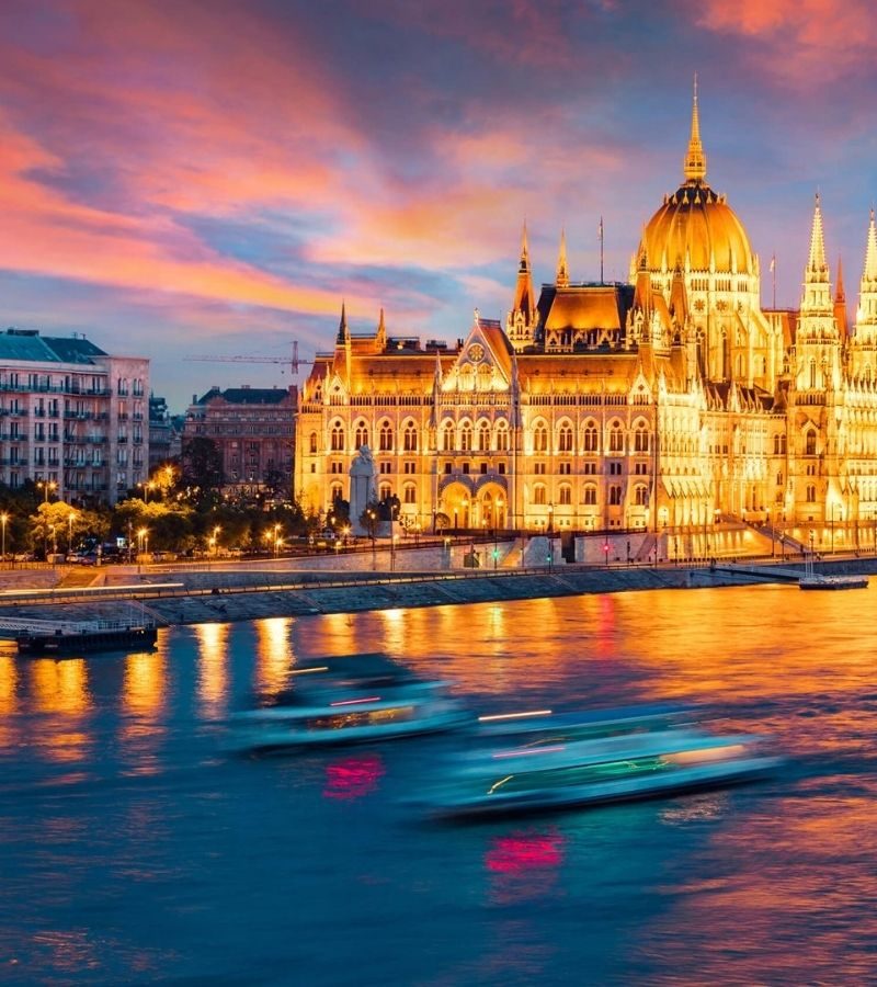 Avalon : 8D7N The Legendary Danube (WNB)