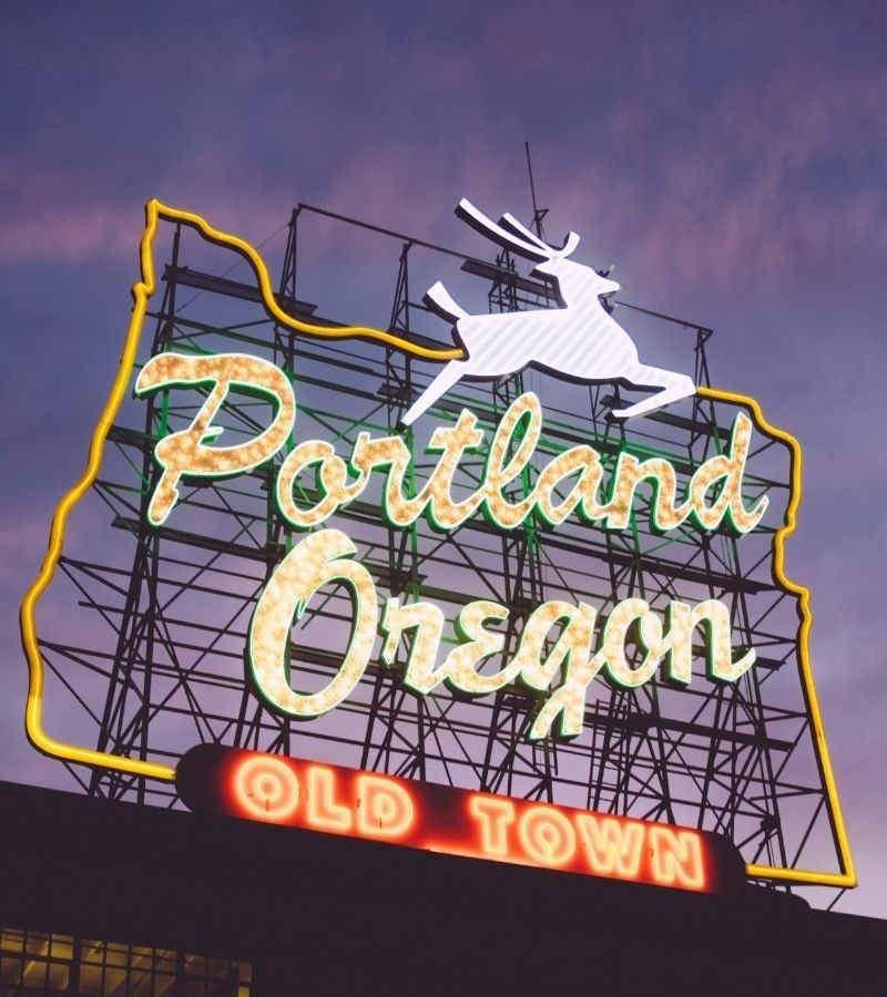 9D8N Exploring the Pacific Northwest (8570)