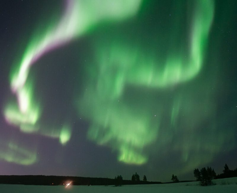 7D6N NORTHERN LIGHTS OF YUKON